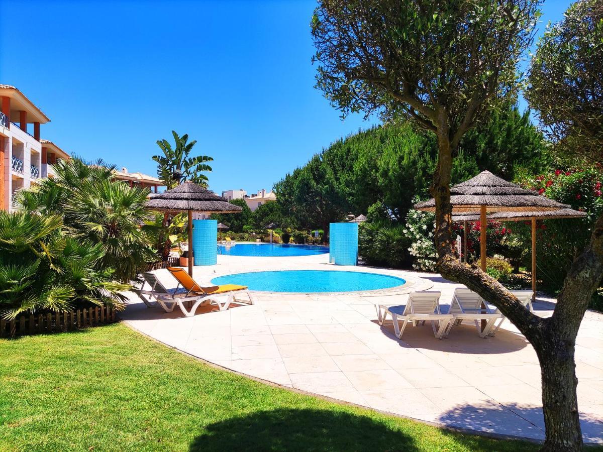 Fabulous Sunny Pool&Garden Condo By Becherish Albufeira Eksteriør billede