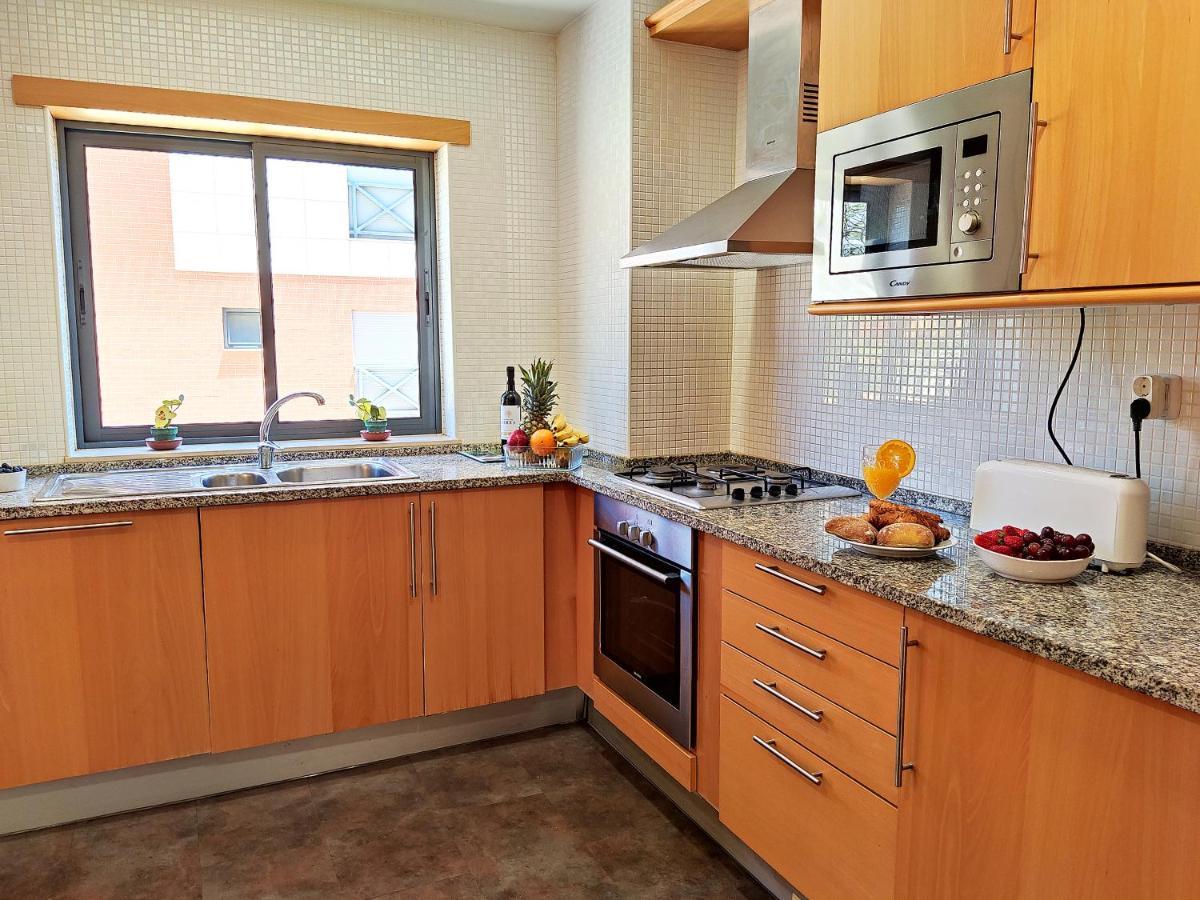Fabulous Sunny Pool&Garden Condo By Becherish Albufeira Eksteriør billede